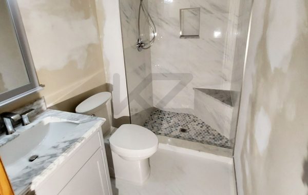 Bathroom Palos Hills